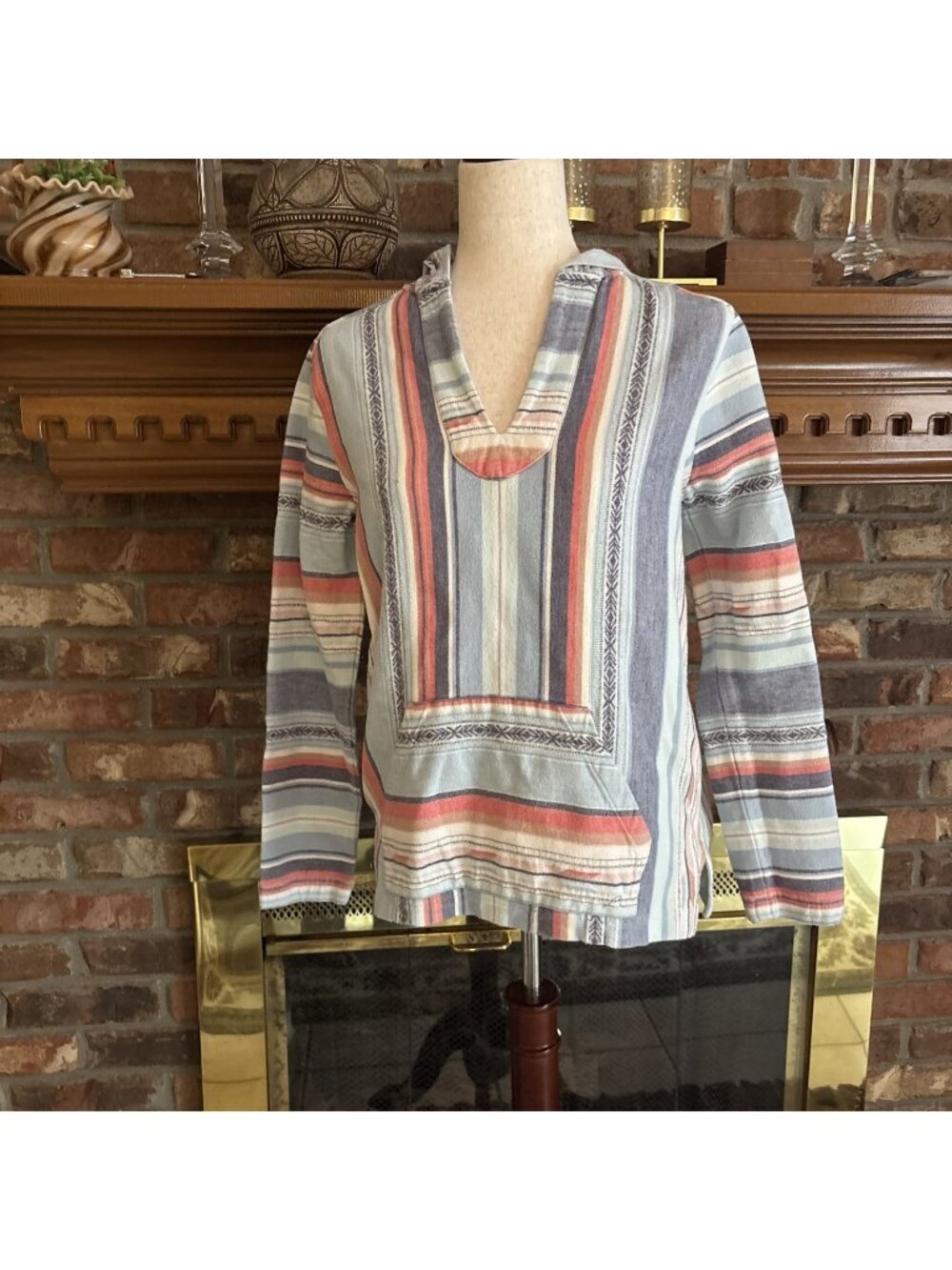 Faherty Baja Hoodie Women's Size XS Multicolor V Neck Pullover Organic Cotton
